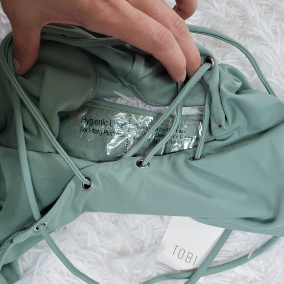 NWT TOBI Sage One Piece Swimsuit - Size XS - Picture 7 of 11